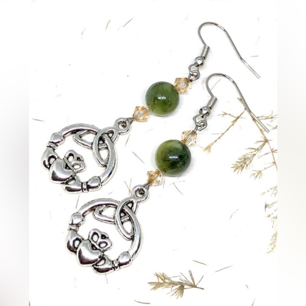 Irish Green Connemara Marble Claddagh Triquetra Trinity Knot Crystal Earrings